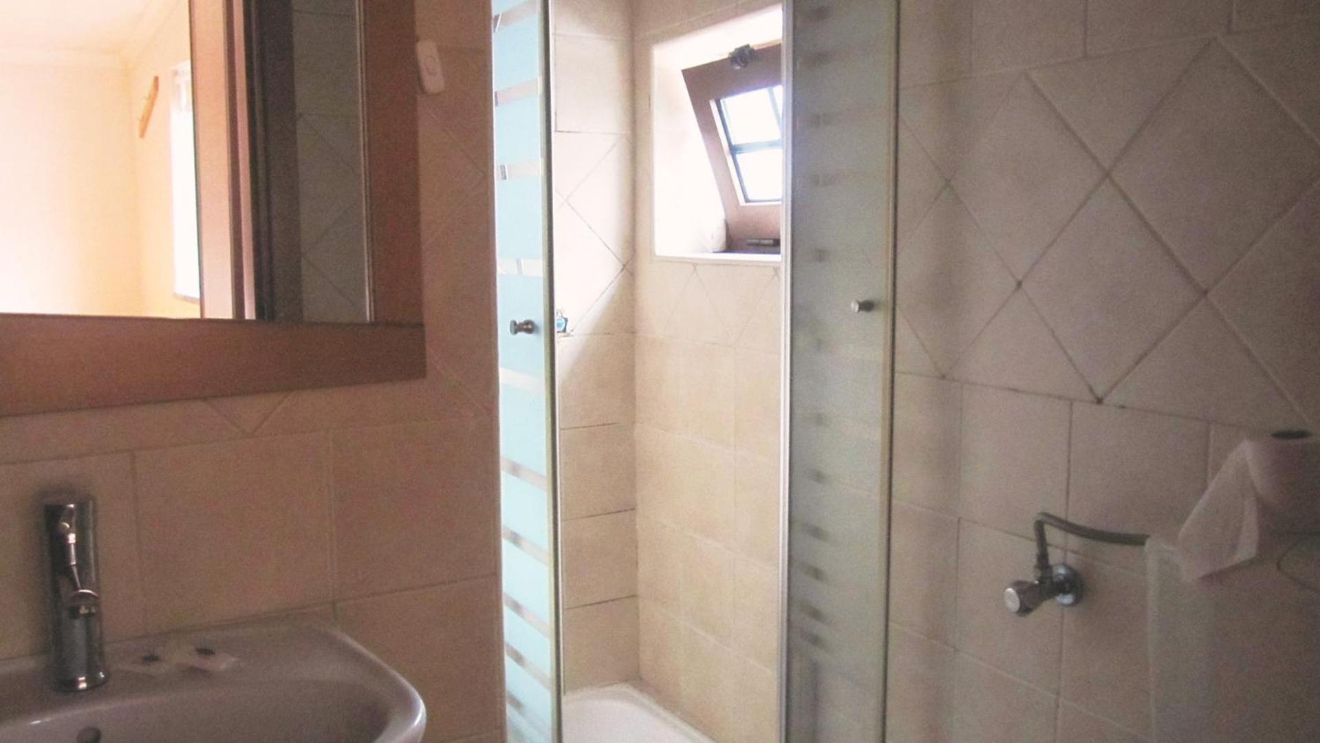 Abrigo Da Estrela Bed & Breakfast Covilha Ruang foto
